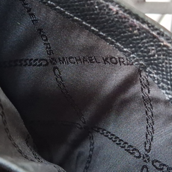 Michael Kors wallet - Picture 5 of 6